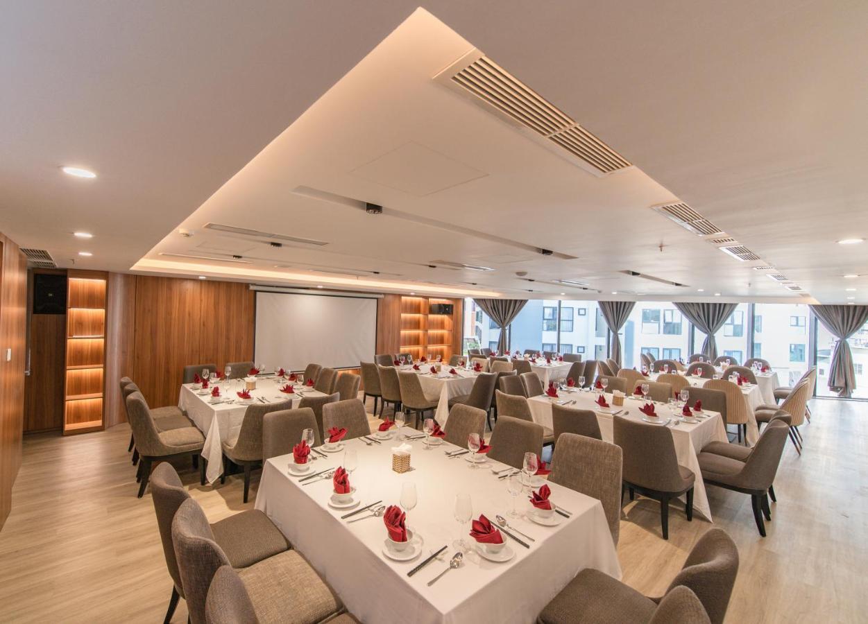 Zenia Boutique 4*